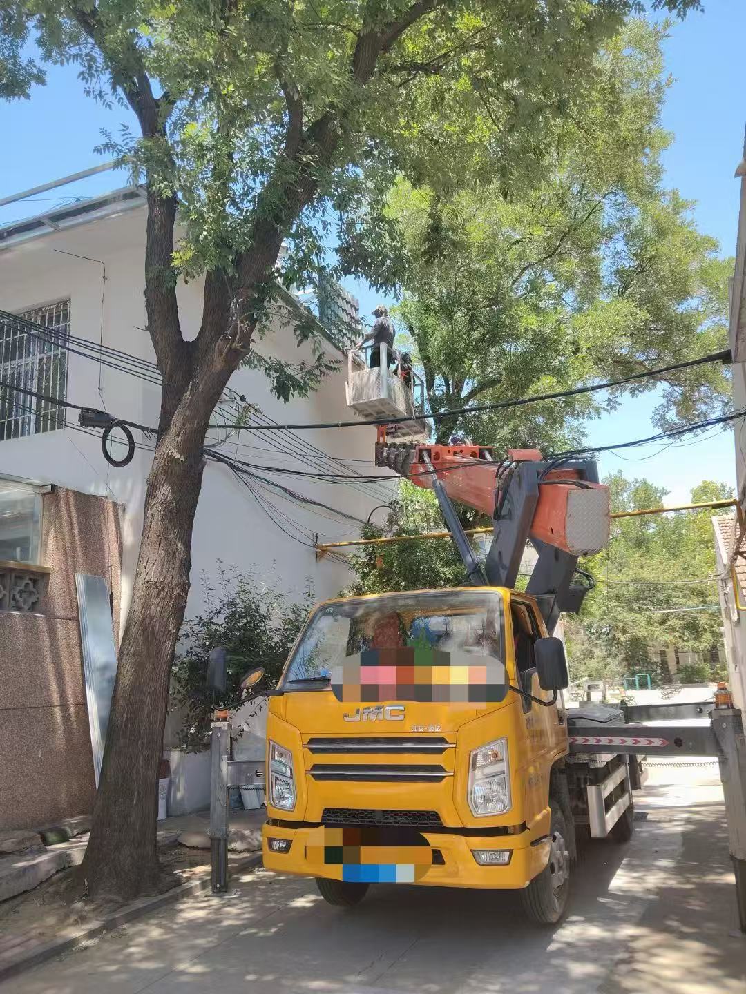 山城区高空作业车能吊装重物吗？最大承载多少公斤？